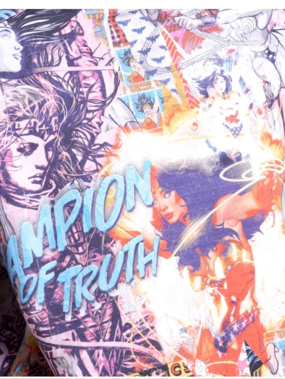 DC X DSG Wonder Woman Collab Multi-Color Graphic Crop Hoodie, NWT - Picture 6 of 7